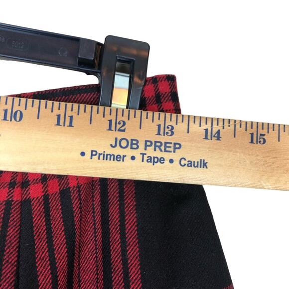 Vintage Mini Skirt Sz 6 Plaid Red Black Dark Academia Mall Goth A Line 90s - Picture 8 of 10